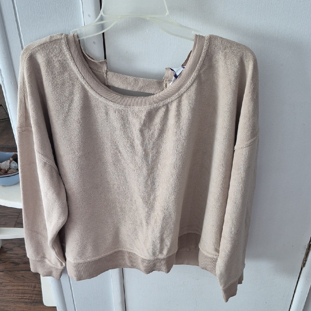 JoyLab Women's Top. Size M